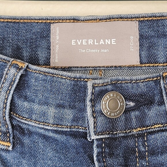 Women's Everlane The Cheeky Crop Jeans in Medium Wash Blue size 27 - Picture 2 of 8